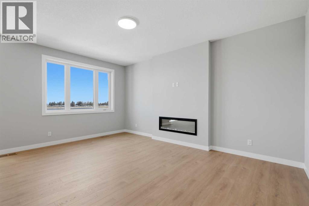 139 Belvedere Crescent Se, Calgary, Alberta  T2A 7Y5 - Photo 4 - A2313802
