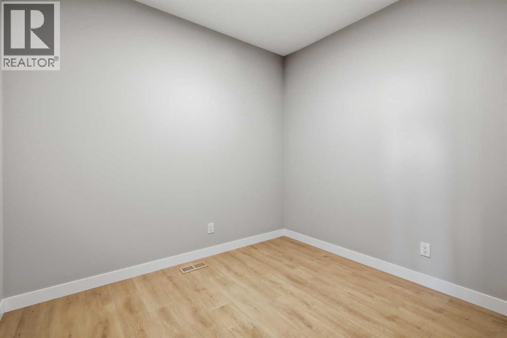 139 Belvedere Crescent Se, Calgary, Alberta  T2A 7Y5 - Photo 3 - A2313802