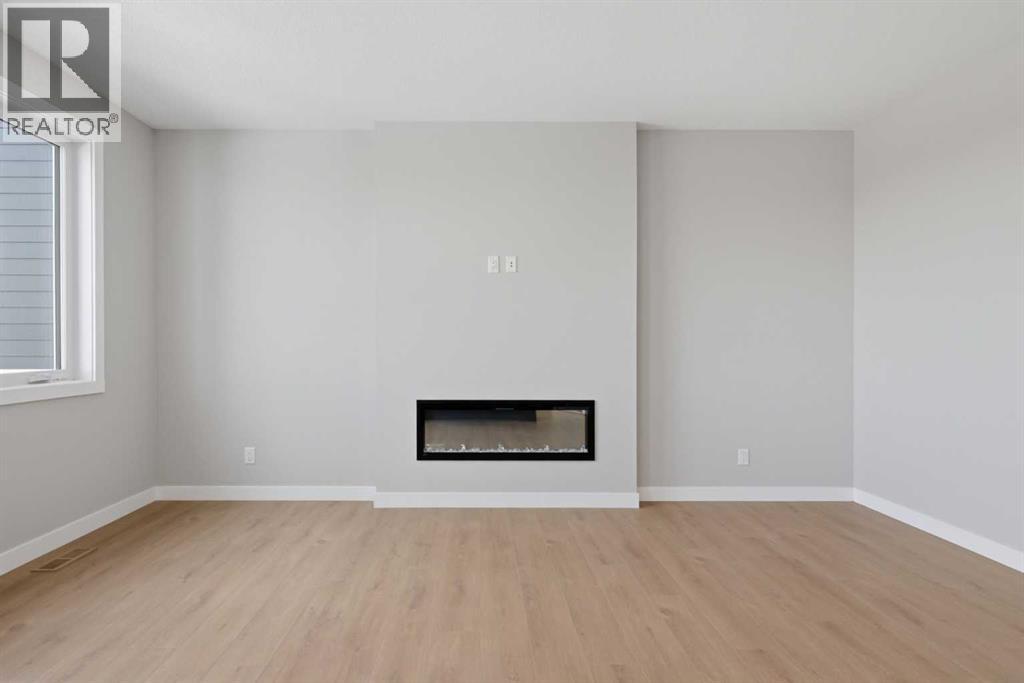 139 Belvedere Crescent Se, Calgary, Alberta  T2A 7Y5 - Photo 5 - A2313802