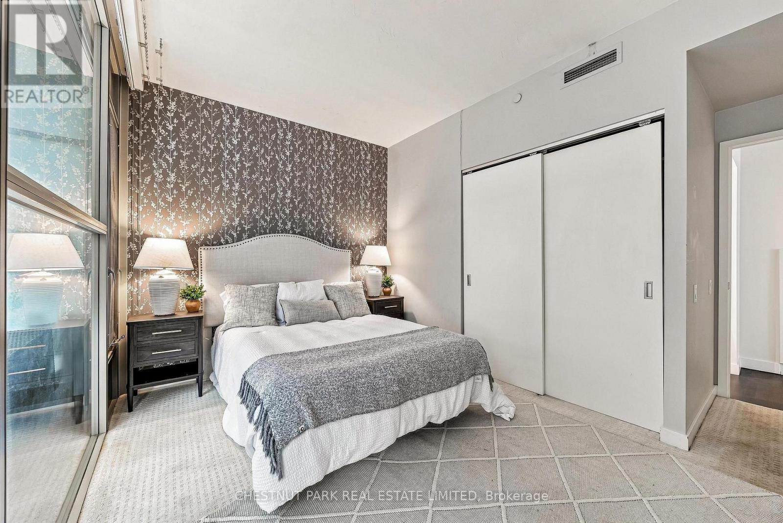 611 - 25 Oxley Street, Toronto, Ontario  M5V 2J5 - Photo 18 - C13664060