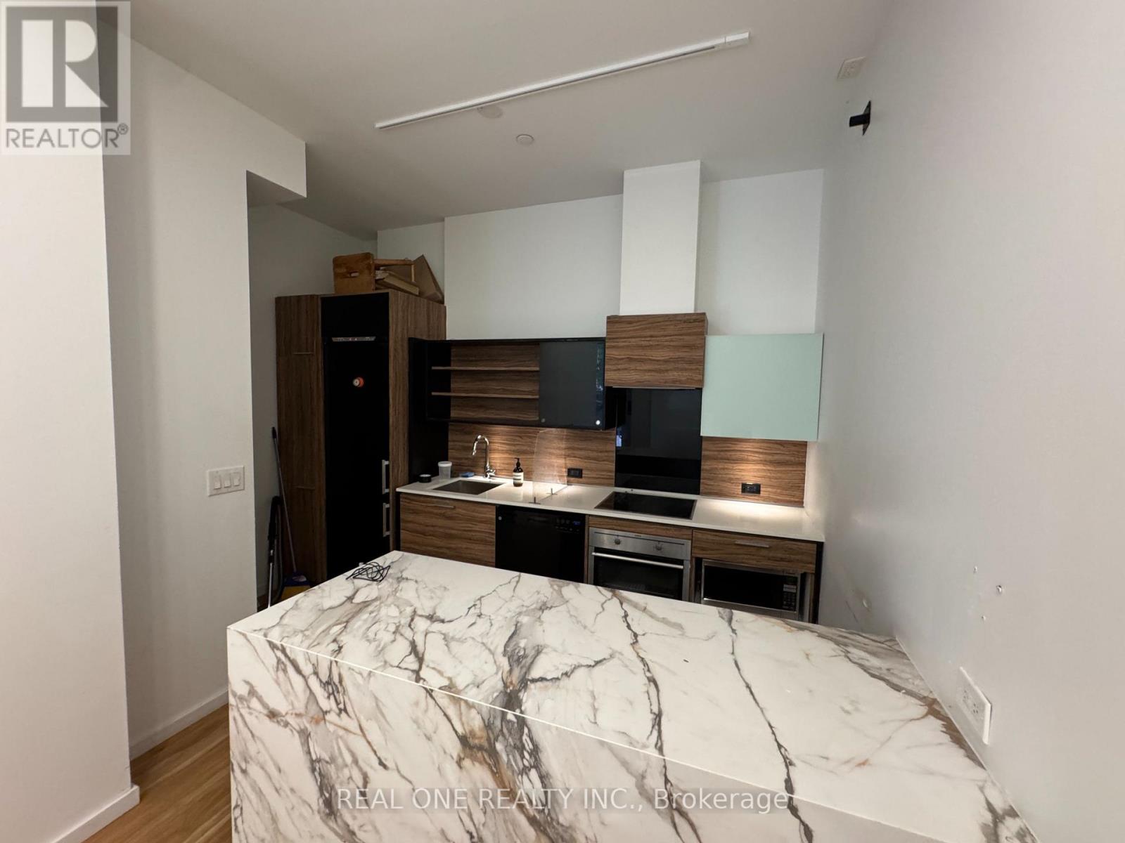 Th1 - 75 St Nicholas Street, Toronto, Ontario M4Y 0A5 - Photo 5 - C13664126