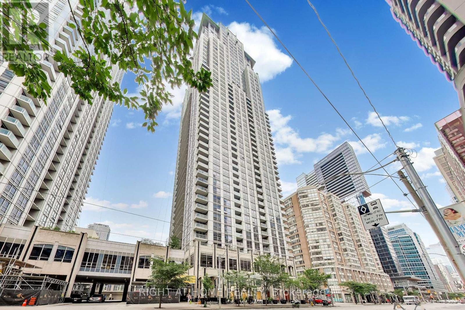 313 - 761 BAY STREET, toronto (bay street corridor), Ontario
