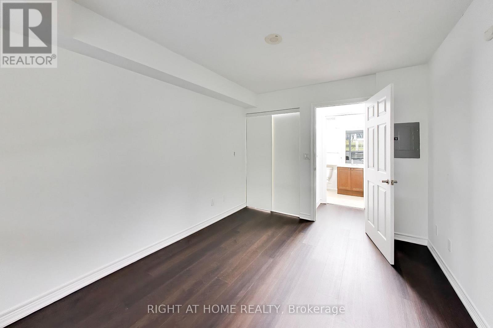 313 - 761 Bay Street, Toronto (Bay Street Corridor), Ontario  M5G 2R2 - Photo 11 - C13664144