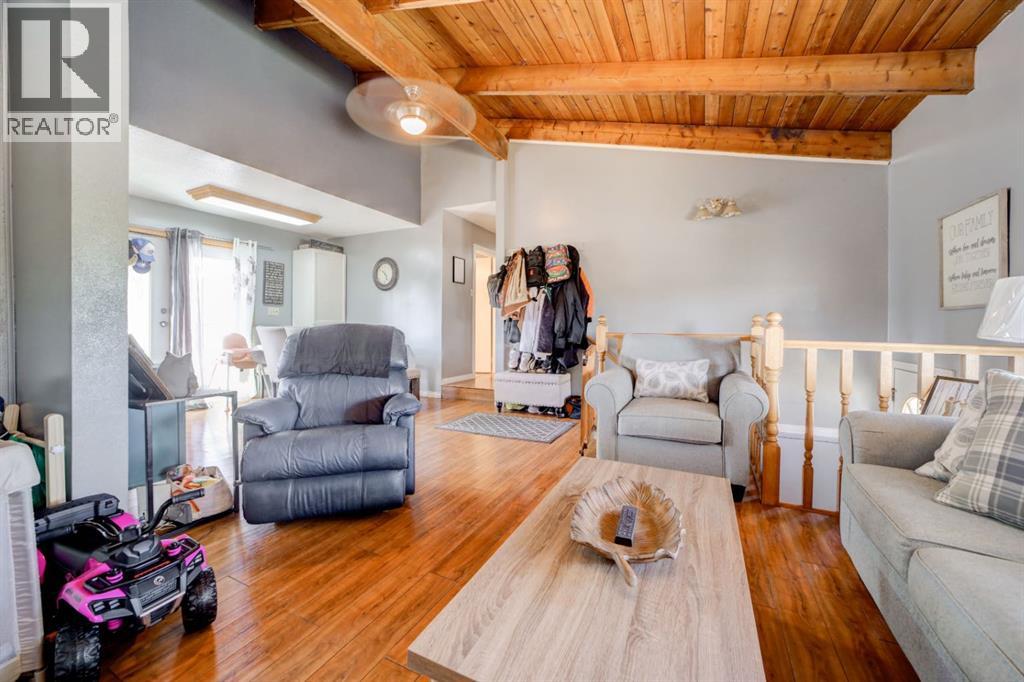 222 Mcewan Street, Granum, Alberta  T0L 1A0 - Photo 7 - A2332735