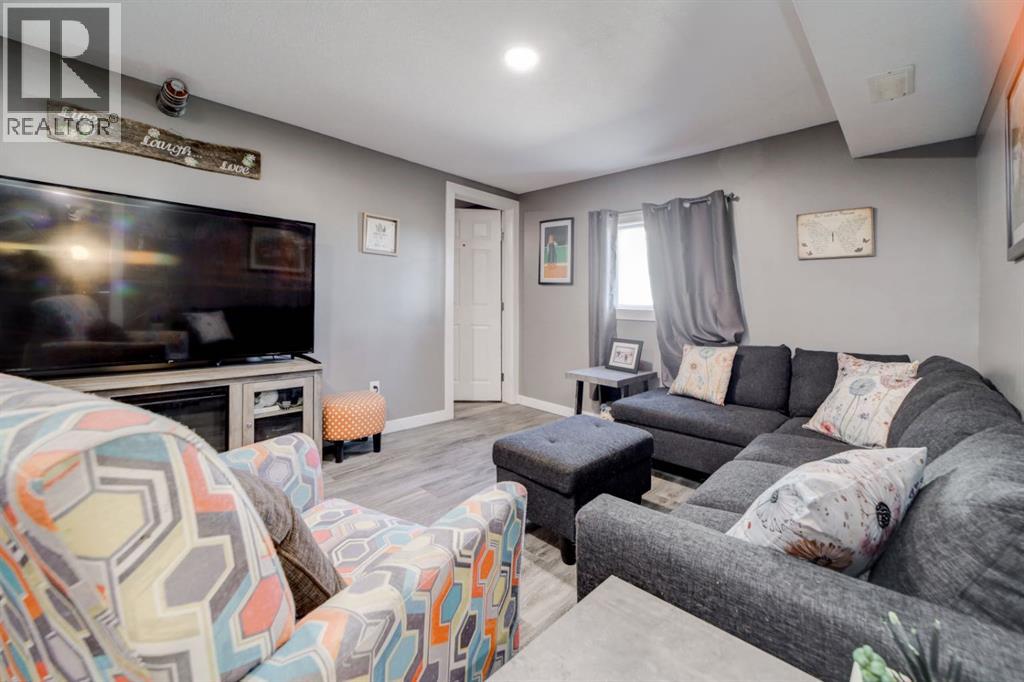 222 Mcewan Street, Granum, Alberta  T0L 1A0 - Photo 27 - A2332735