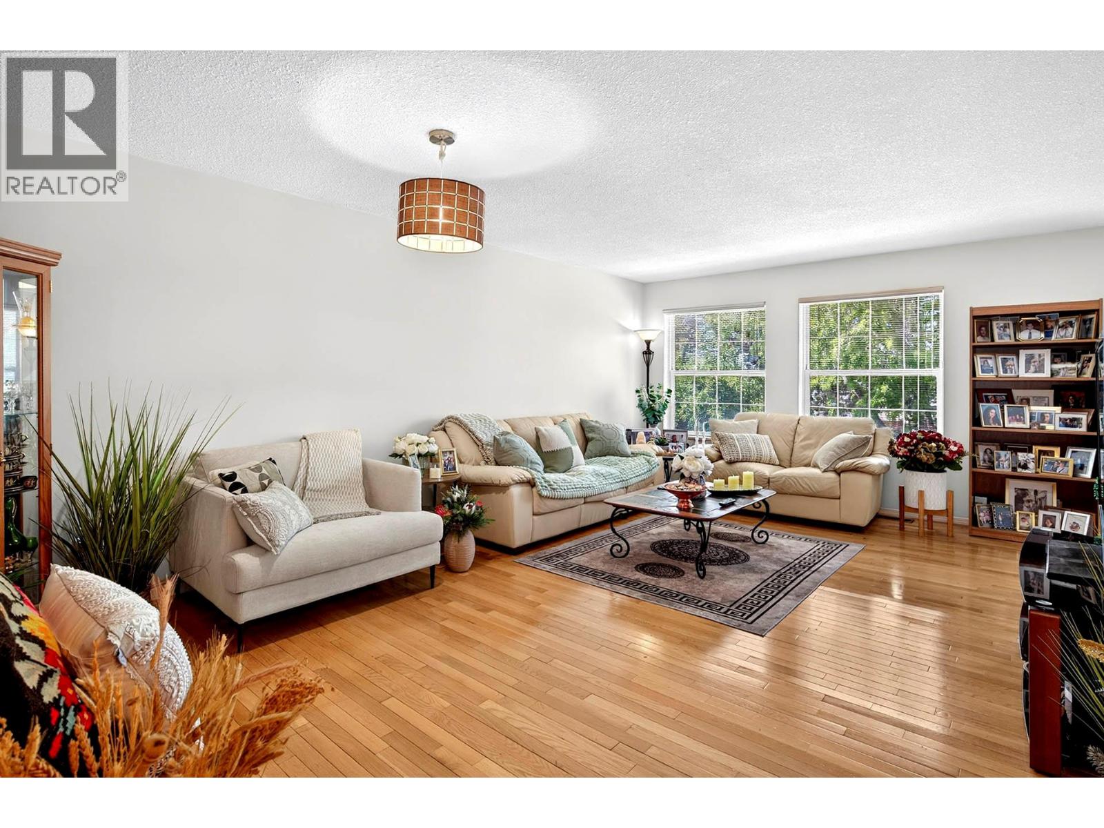 2084 Robson Place Unit# 6, Kamloops, British Columbia  V2E 2M6 - Photo 4 - 10395556