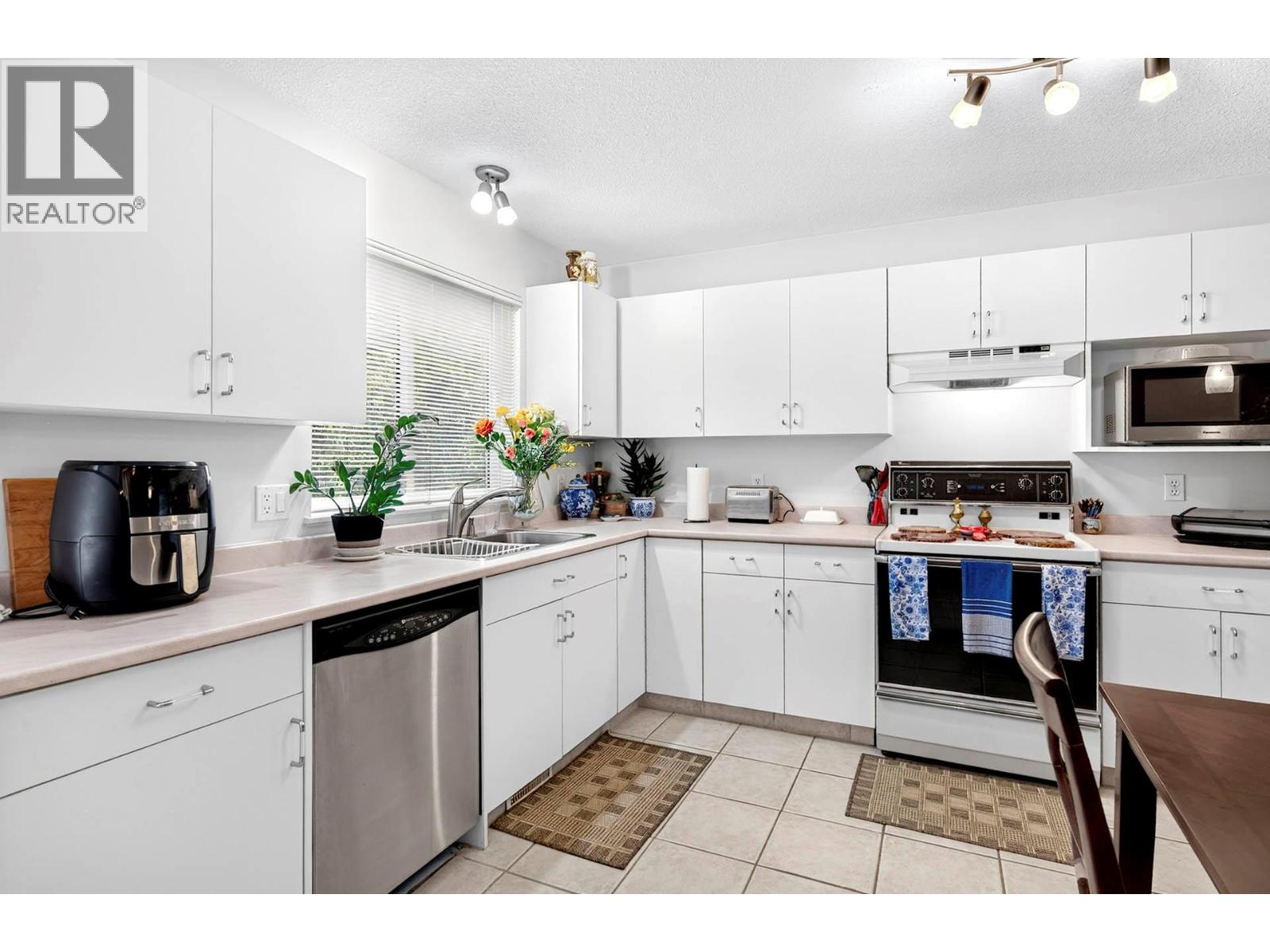 2084 Robson Place Unit# 6, Kamloops, British Columbia  V2E 2M6 - Photo 16 - 10395556