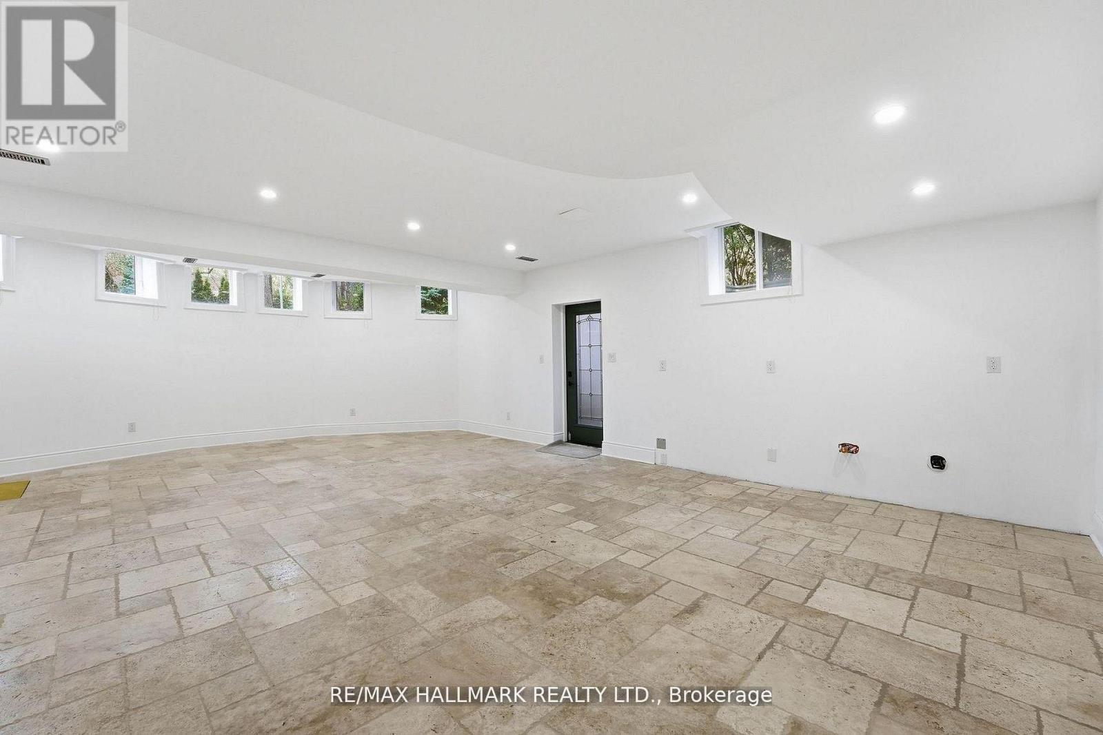 32 Orchard Park Drive, Toronto, Ontario  M1E 3T7 - Photo 39 - E13664130