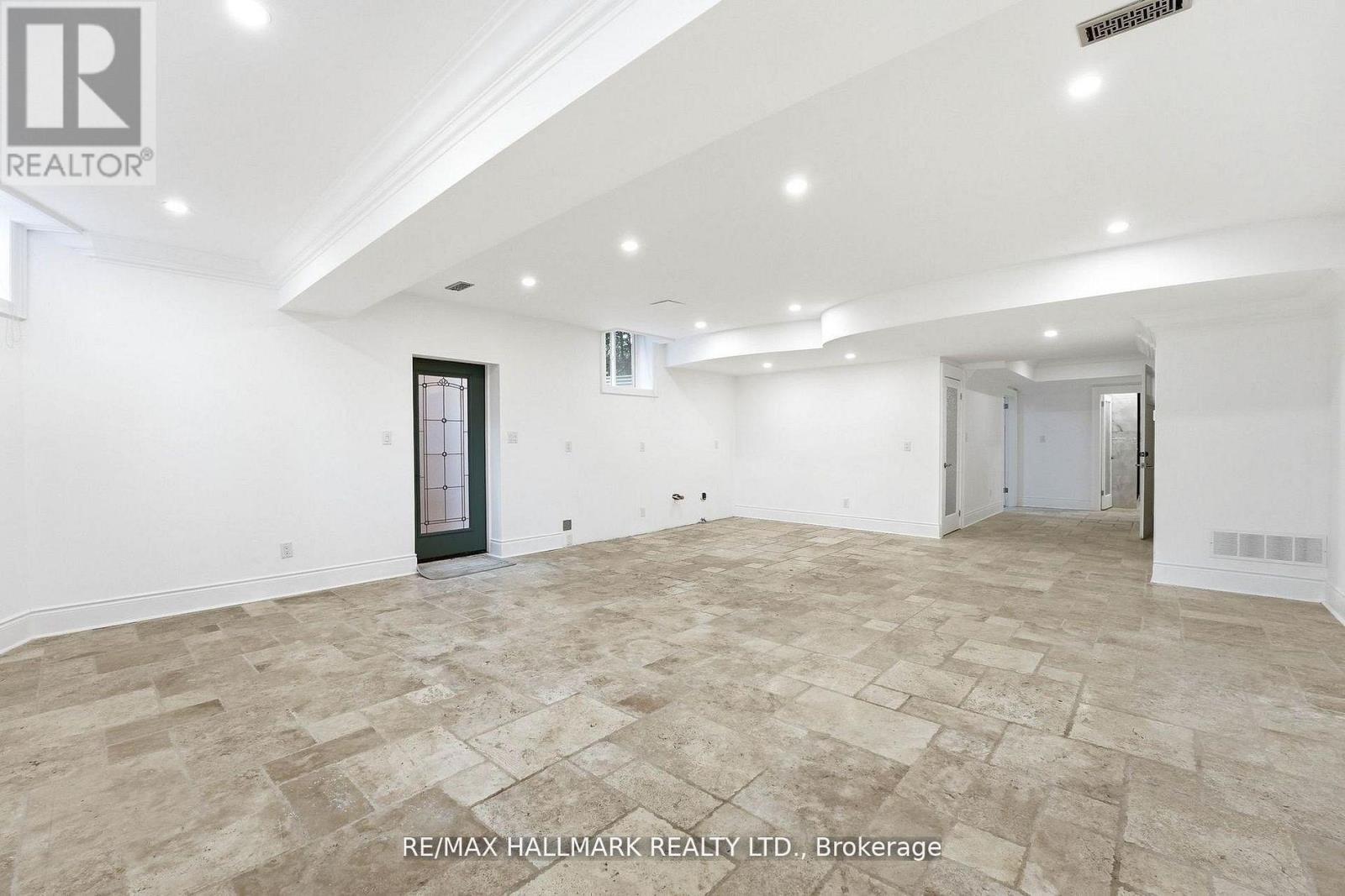32 Orchard Park Drive, Toronto, Ontario  M1E 3T7 - Photo 40 - E13664130