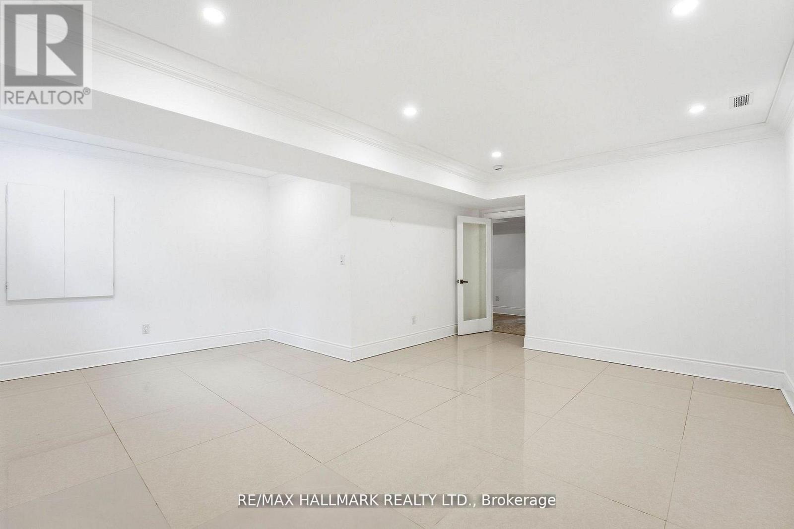 32 Orchard Park Drive, Toronto, Ontario  M1E 3T7 - Photo 44 - E13664130