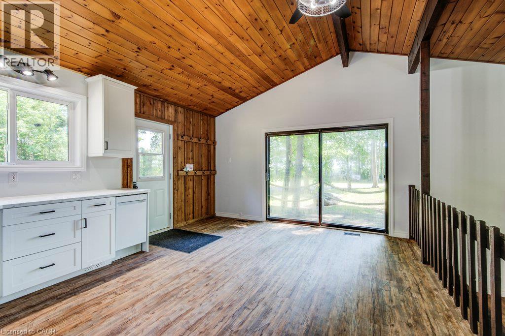 42064 Amberley Road, Bluevale, Ontario  N0G 1G0 - Photo 9 - 40854334