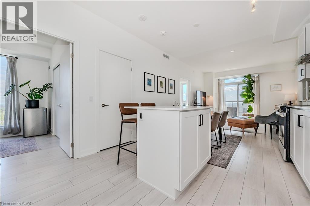 55 Duke Street W Unit# 1803, Kitchener, Ontario  N2H 0C9 - Photo 7 - 40854886