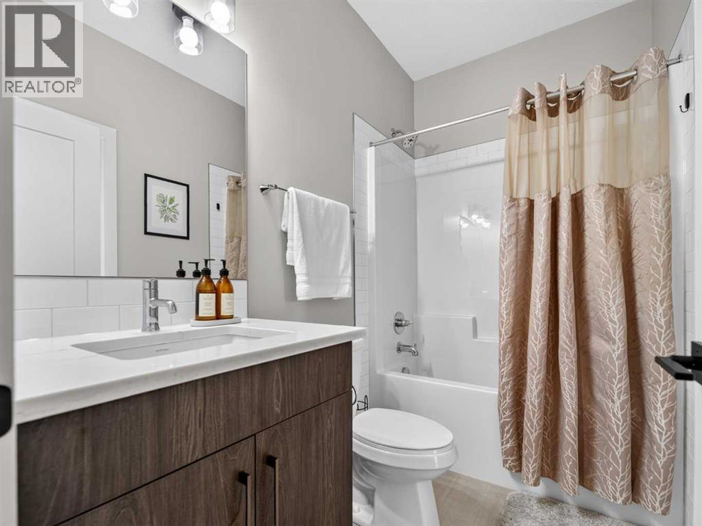 307 Royal Elm Road Nw, Calgary, Alberta  T3G 0G8 - Photo 32 - A2334623