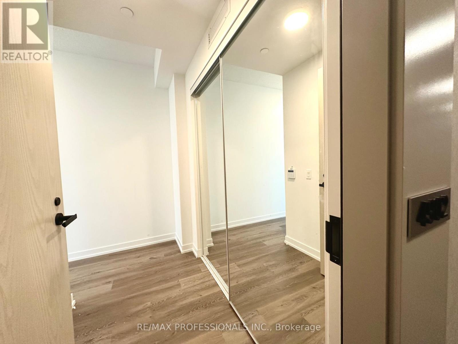 4902 - 225 Commerce Street, Vaughan, Ontario  L4K 0R1 - Photo 4 - N13664072