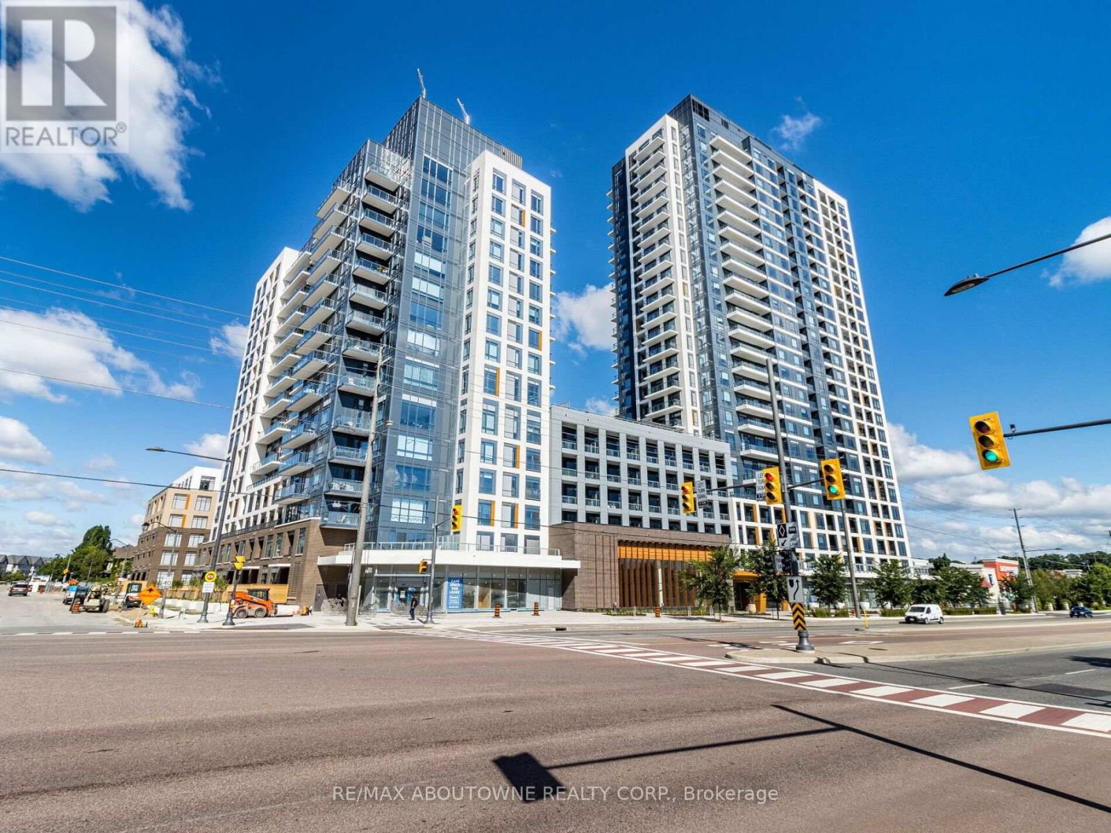 613 - 7950 Bathurst Street, Vaughan, Ontario  L4J 0L4 - Photo 3 - N13664094