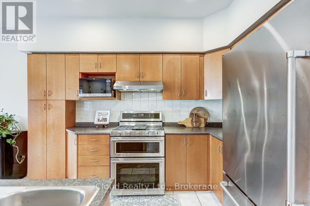 40 Ralph Chalmers Avenue, Markham, Ontario  L6E 2C3 - Photo 10 - N13664158