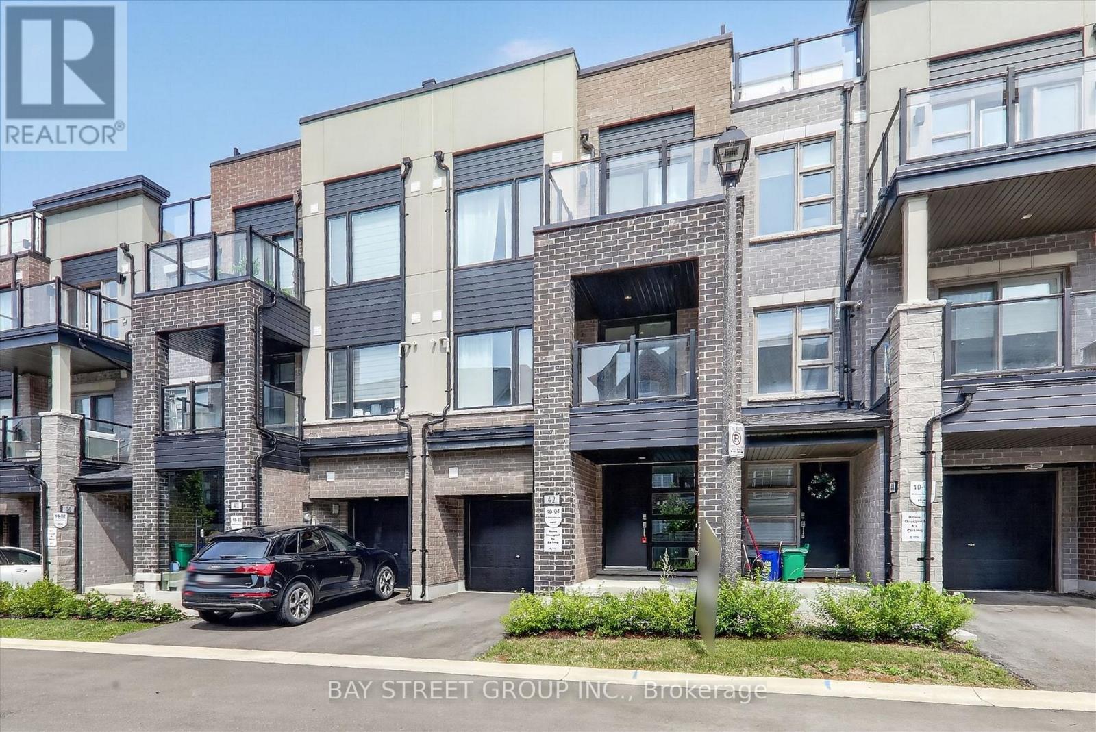 42 Herman Gilroy Lane, Markham, Ontario  L6C 3L7 - Photo 2 - N13663674