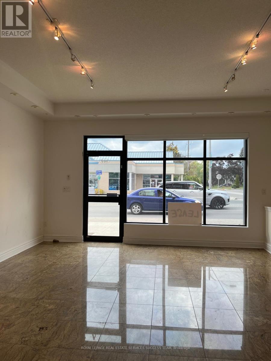12 - 167 Lakeshore Road E, Mississauga, Ontario  L5G 4T9 - Photo 3 - W13664048