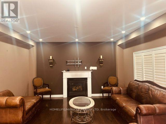 Upper Level - 3 Lindyfalls Drive, Brampton (Bram East), Ontario  L6P 2V6 - Photo 23 - W13664058