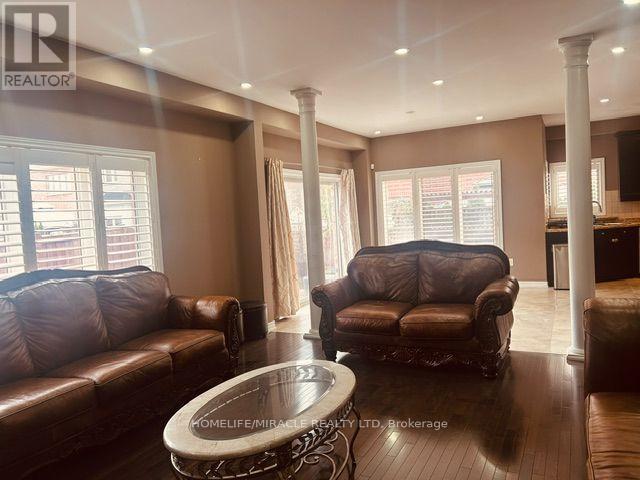 Upper Level - 3 Lindyfalls Drive, Brampton (Bram East), Ontario  L6P 2V6 - Photo 25 - W13664058