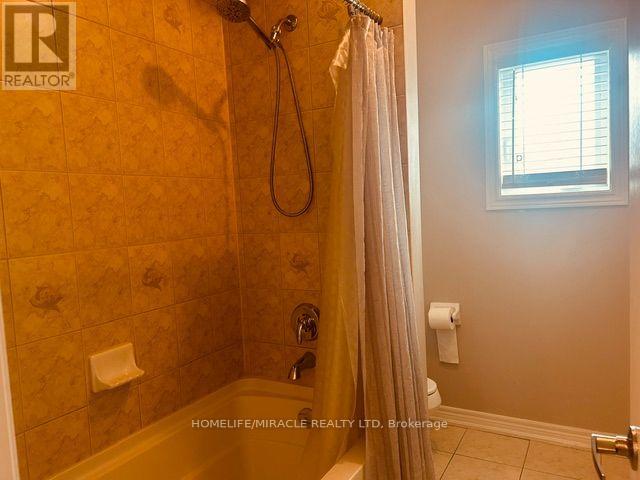Upper Level - 3 Lindyfalls Drive, Brampton (Bram East), Ontario  L6P 2V6 - Photo 42 - W13664058