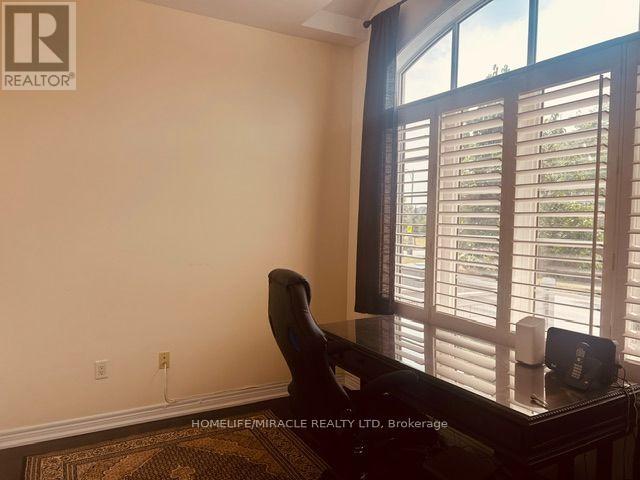 Upper Level - 3 Lindyfalls Drive, Brampton (Bram East), Ontario  L6P 2V6 - Photo 8 - W13664058