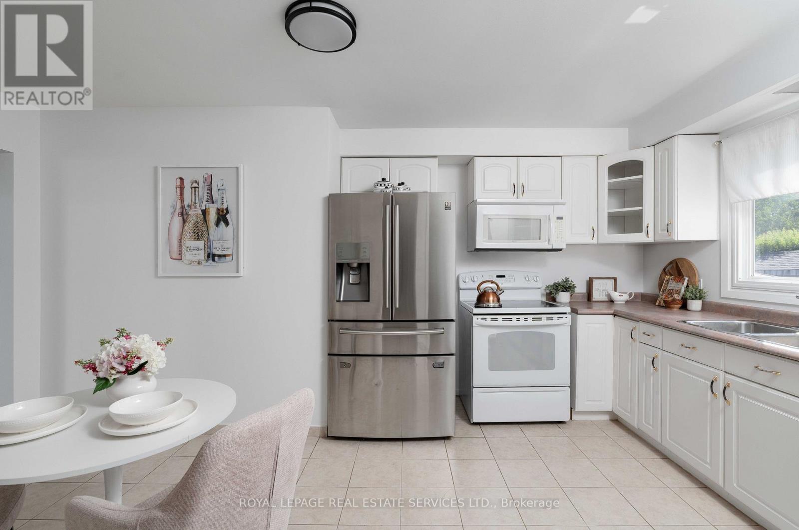 3192 Windwood Drive, Mississauga, Ontario L5N 2N5 - Photo 13 - W13664078