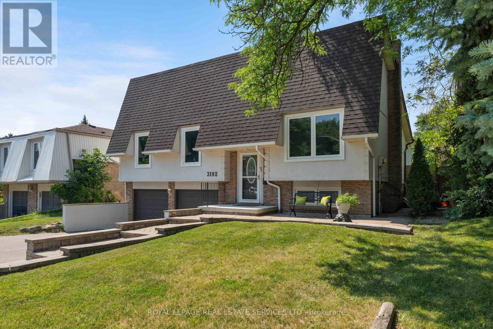 3192 Windwood Drive, Mississauga, Ontario L5N 2N5 - Photo 2 - W13664078