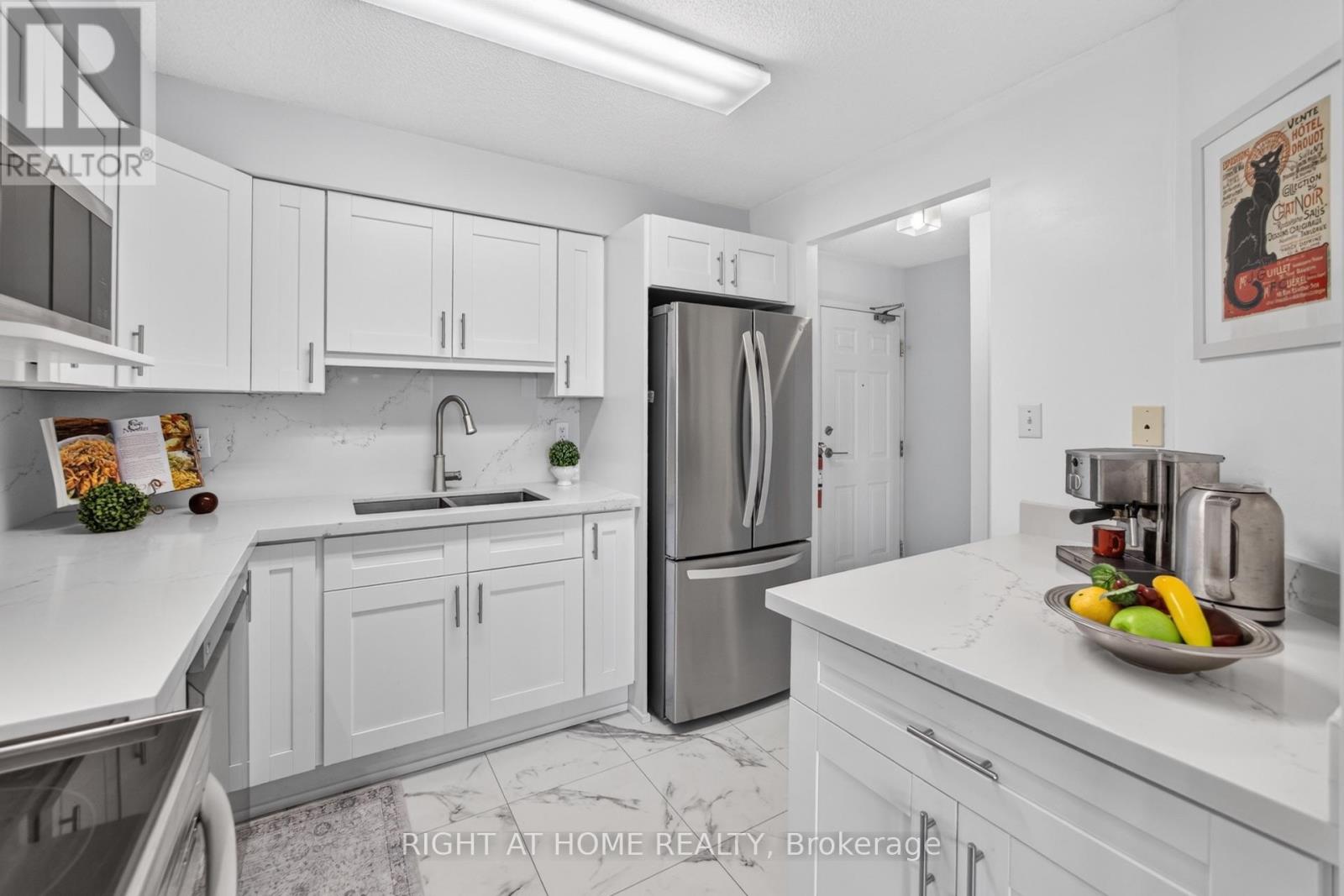 607 - 32 Tannery Street, Mississauga (Streetsville), Ontario  L5M 6T6 - Photo 17 - W13664090