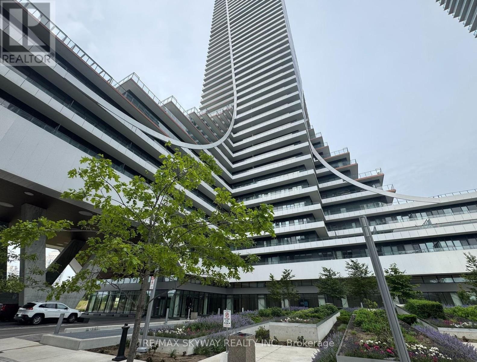 4511 - 30 Shore Breeze Drive, Toronto, Ontario M8V 0J1 - Photo 3 - W13664092