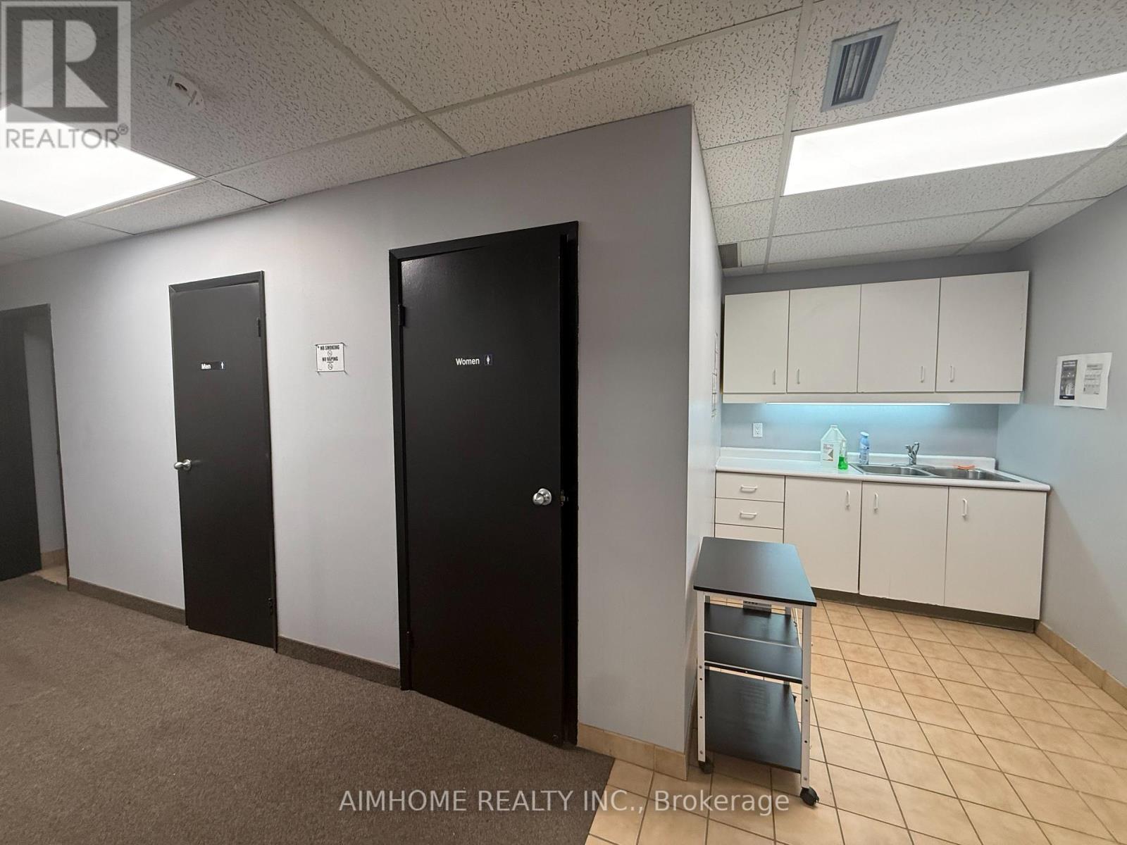 Main Fl - 839 Central Parkway W, Mississauga, Ontario L5C 2V9 - Photo 6 - W13664118