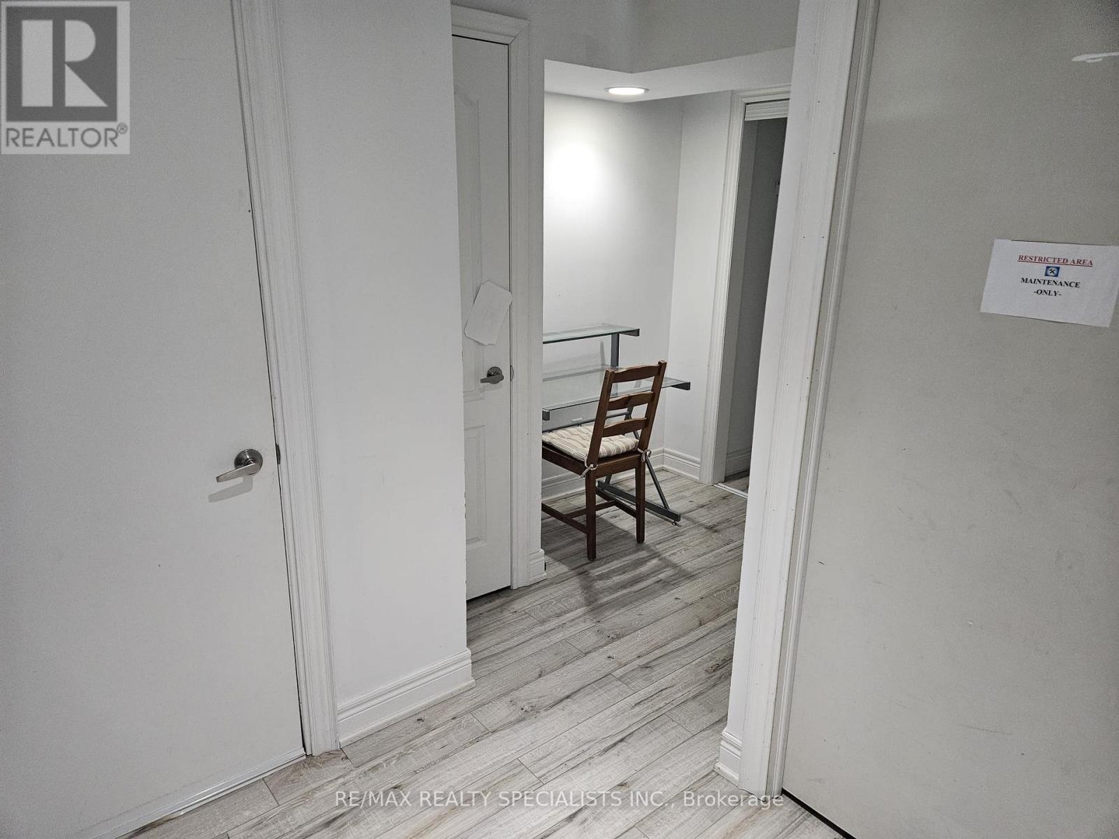 Lower - 3774 Arbourview Terrace, Mississauga, Ontario  L5M 7A8 - Photo 8 - W13664120