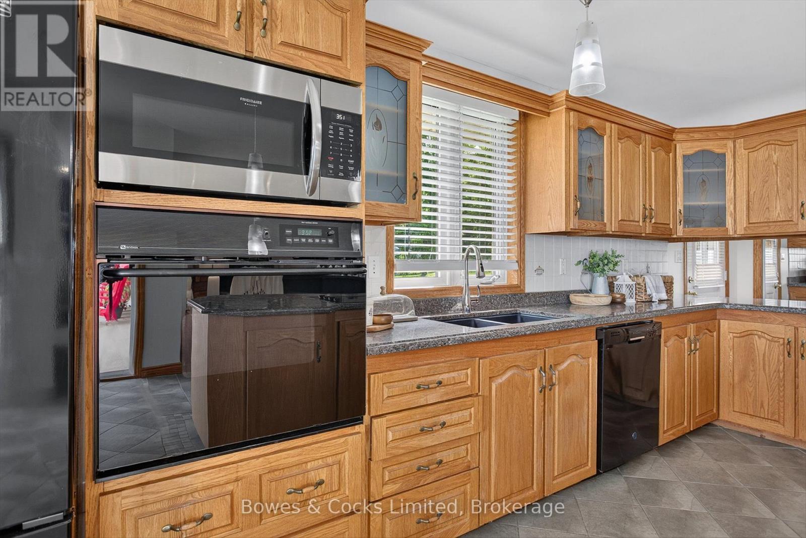 26 Ivey Lane, Otonabee-South Monaghan, Ontario  K9J 6X8 - Photo 11 - X13663440