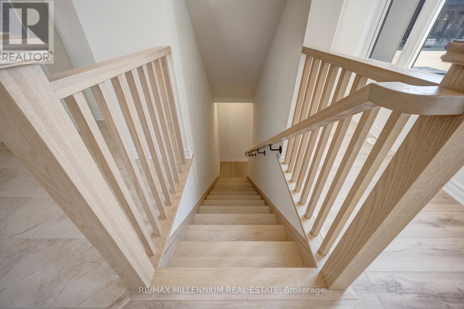 Main - 36 Thornbird Crescent, Brampton, Ontario  L7A 0B8 - Photo 32 - W13664156