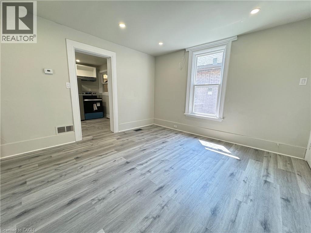 30 Ontario Street Unit# 2, Brantford, Ontario  N3S 2B9 - Photo 4 - 40855146