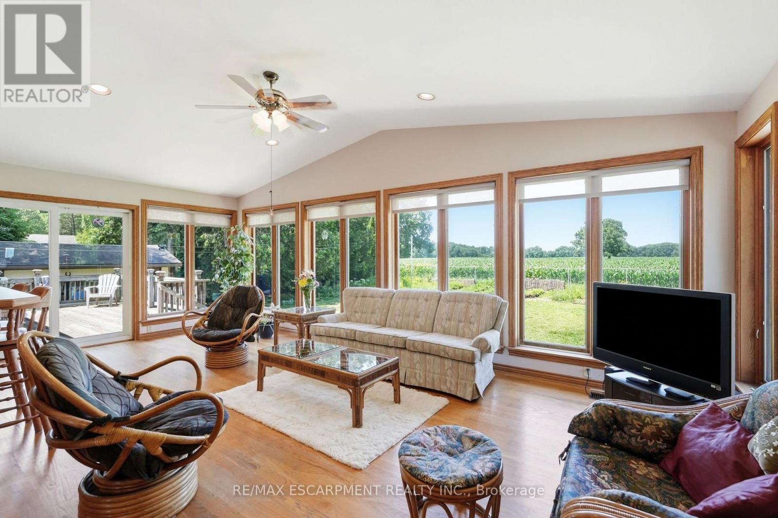 610 Miles Road, Hamilton, Ontario  L0R 1P0 - Photo 18 - X13664082
