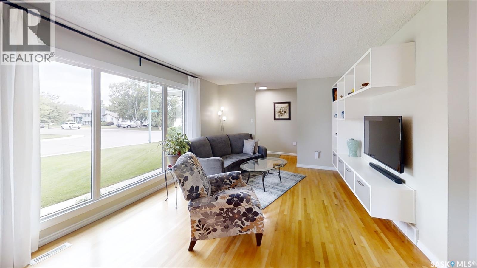 355 Sylvian Crescent, Saskatoon, Saskatchewan  S7H 5E6 - Photo 10 - SK045049
