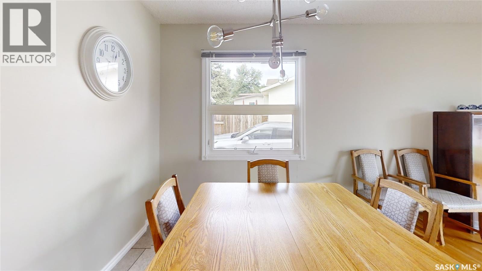 355 Sylvian Crescent, Saskatoon, Saskatchewan  S7H 5E6 - Photo 11 - SK045049