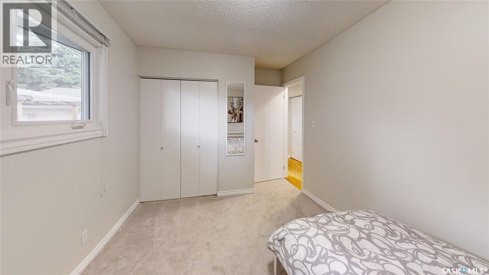 355 Sylvian Crescent, Saskatoon, Saskatchewan  S7H 5E6 - Photo 17 - SK045049