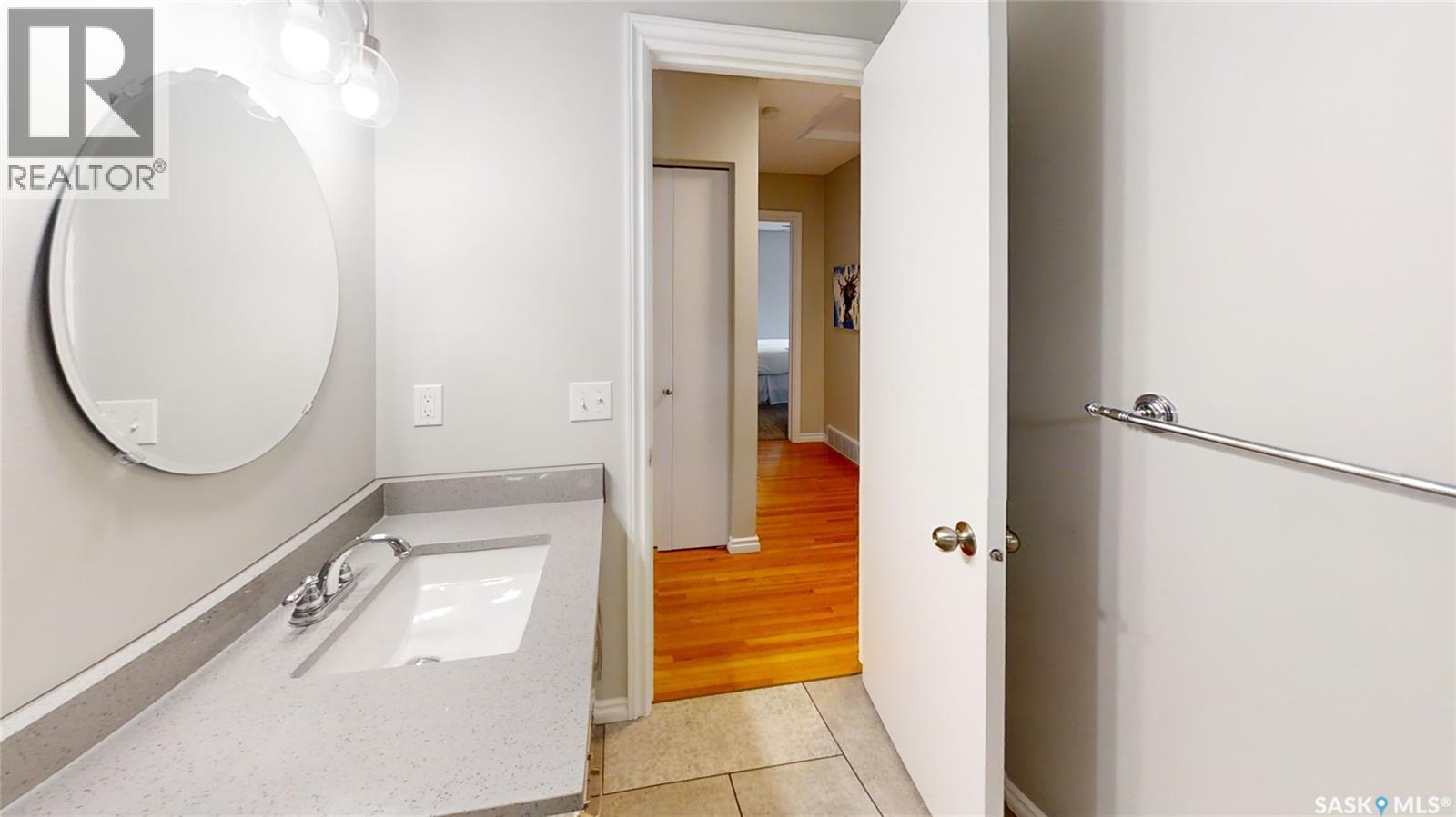 355 Sylvian Crescent, Saskatoon, Saskatchewan  S7H 5E6 - Photo 23 - SK045049