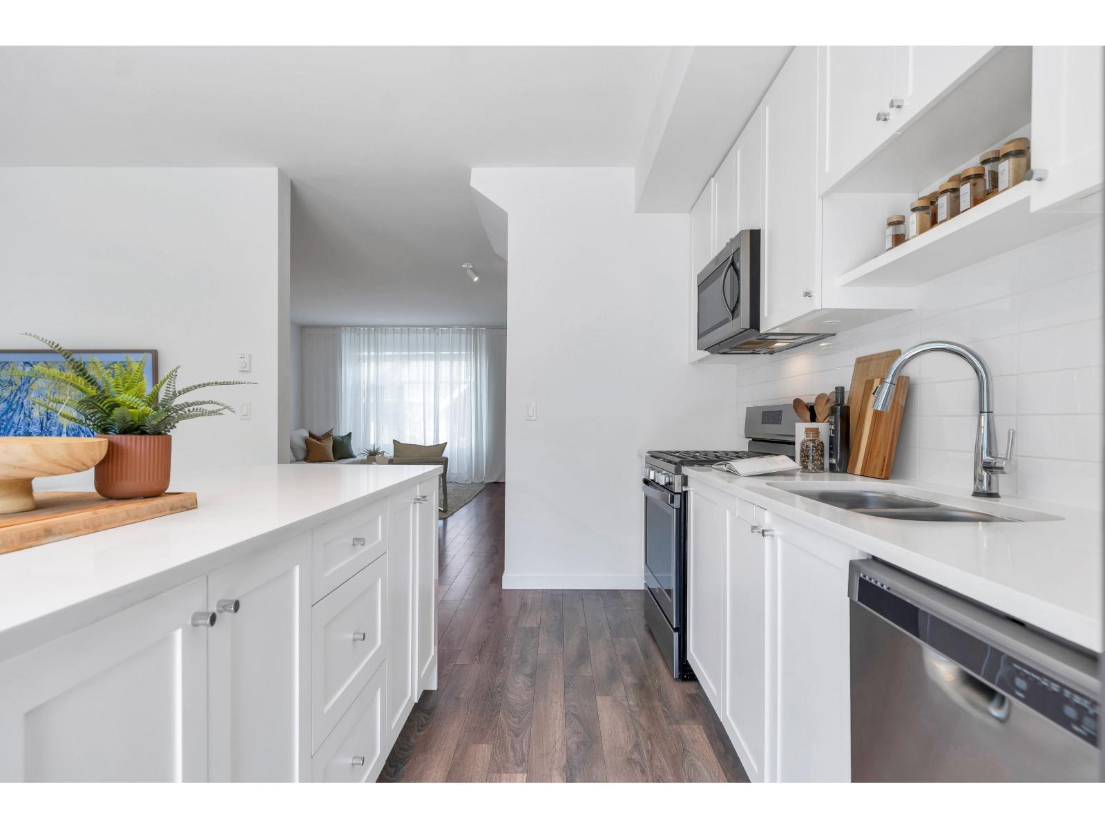 103 15268 28 Avenue, Surrey, British Columbia  V4P 0E8 - Photo 12 - R3154837