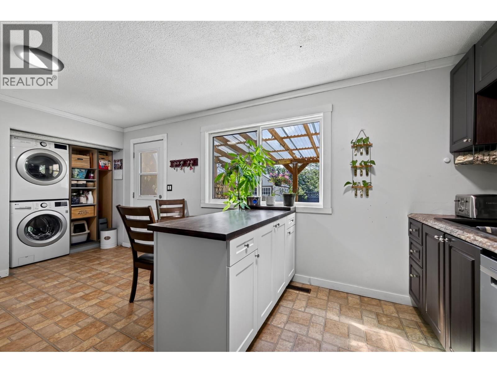 1173 Ponlen Street Unit# 6, Kamloops, British Columbia  V2B 5N4 - Photo 10 - 10395909