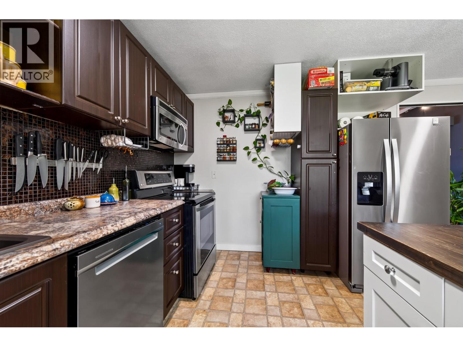 1173 Ponlen Street Unit# 6, Kamloops, British Columbia  V2B 5N4 - Photo 9 - 10395909
