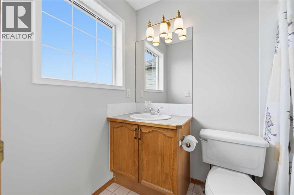 46 Somerside Place Sw, Calgary, Alberta  T2Y 3V3 - Photo 27 - A2314145