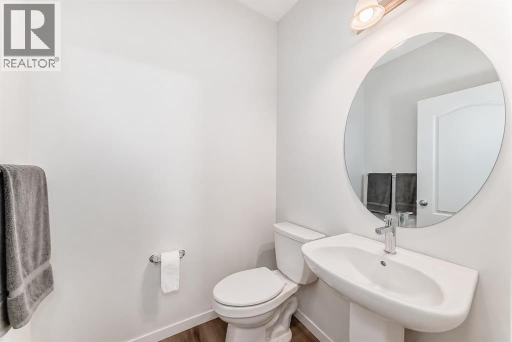 571 Seton Circle Se, Calgary, Alberta  T3M 3G8 - Photo 17 - A2319021