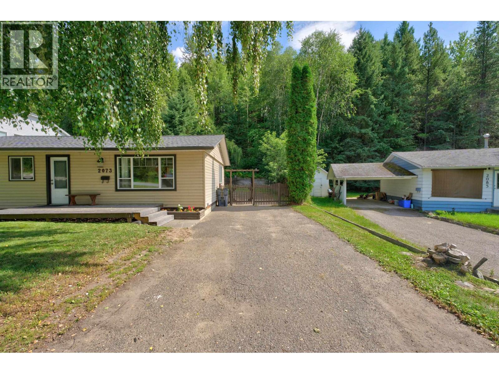 2073 Woodhaven Drive, Prince George, British Columbia  V2K 3C4 - Photo 2 - R3154860
