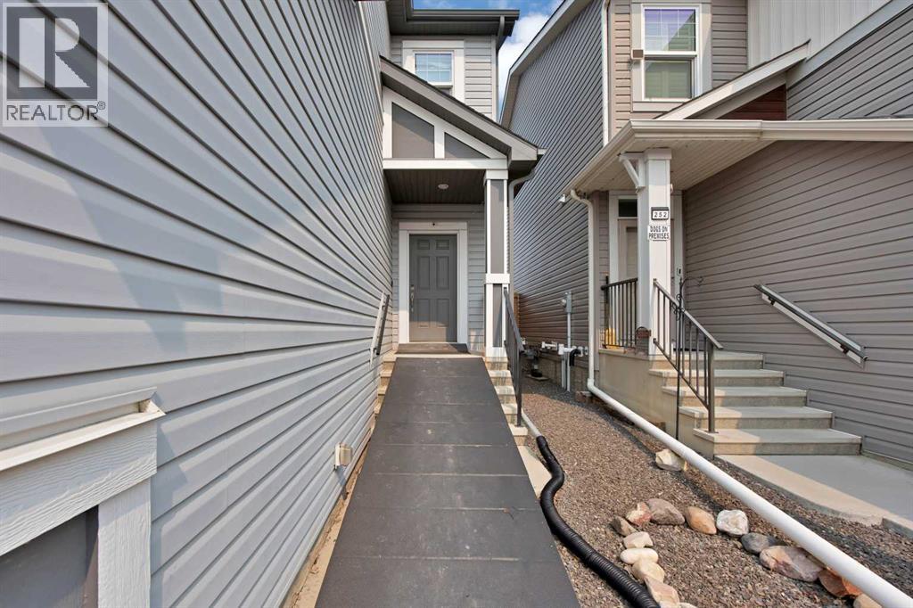 256 Auburn Glen Close Se, Calgary, Alberta  T3M 2P4 - Photo 3 - A2336466