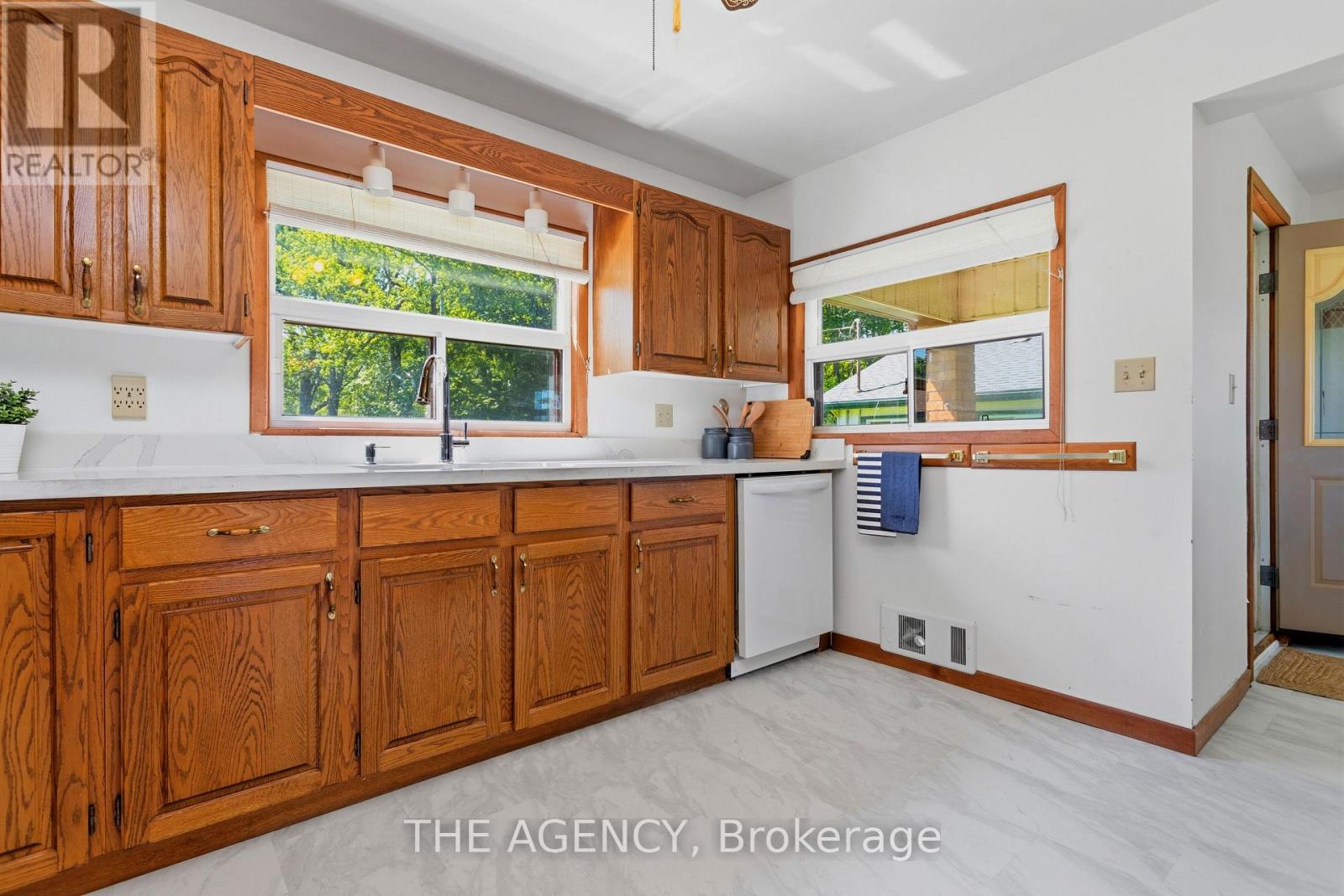 151 Huycks Bay Road, Prince Edward County, Ontario  K0K 2J0 - Photo 19 - X13649272