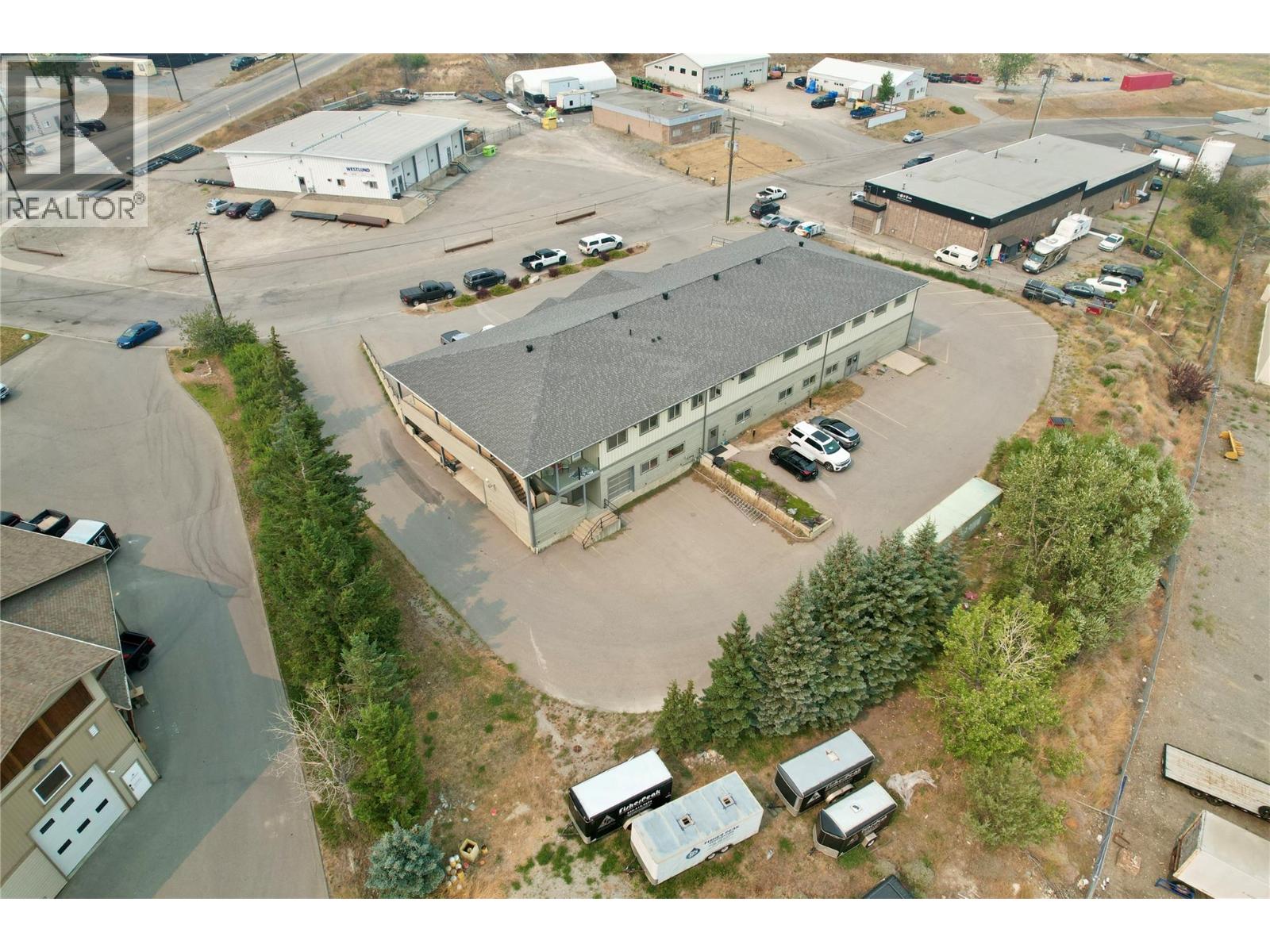 415 Industrial Road, Cranbrook, British Columbia  V1C 4X8 - Photo 2 - 10395465
