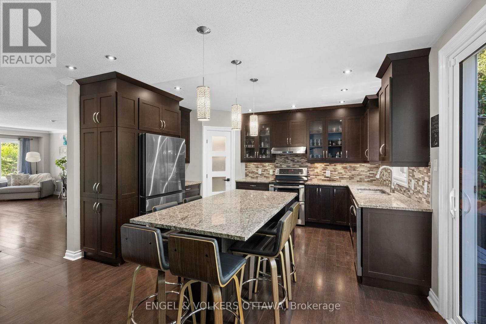 49 Kittiwake Drive, Ottawa, Ontario  K2S 1Z8 - Photo 7 - X13430530